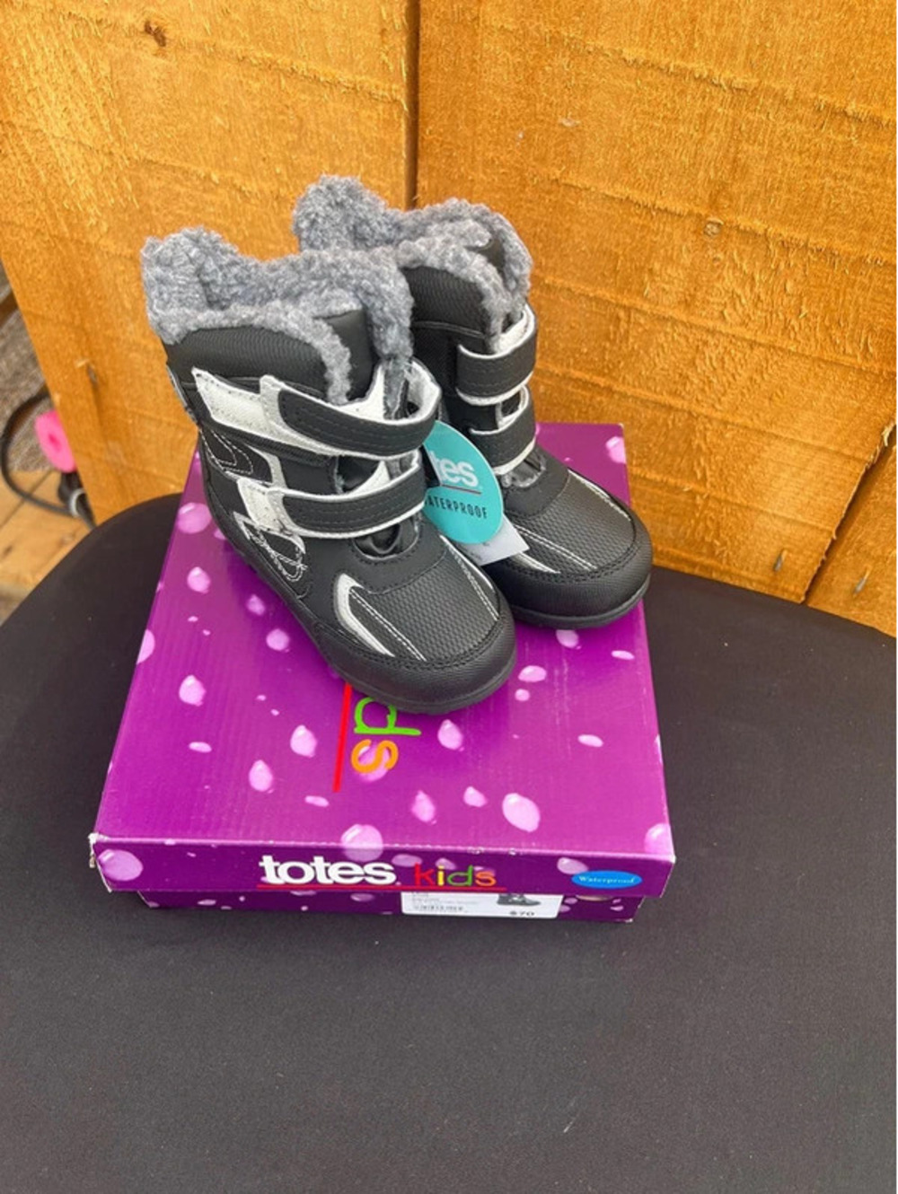 Kids winter boots